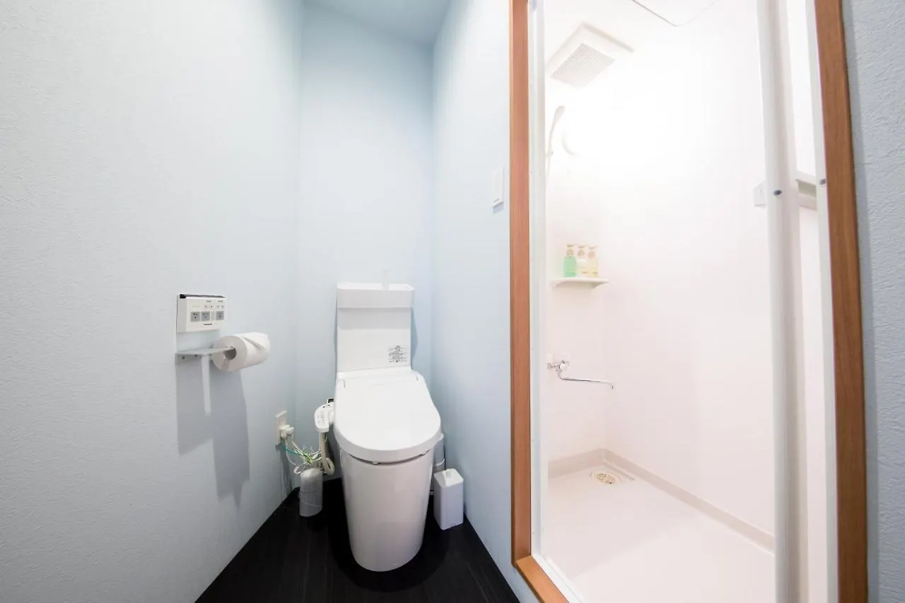 Plat Hostel Keikyu Asakusa Karin Tokyo Japan